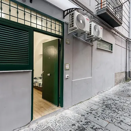 Апартаменты Il Cuore Di Napoli. Little Sweet Home.