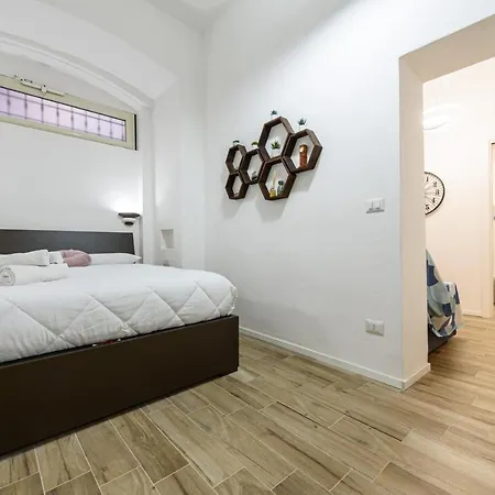 Апартаменты Il Cuore Di Napoli. Little Sweet Home. *